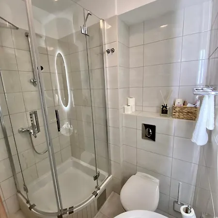 Center Gold With Private Garage Appartamento Spalato