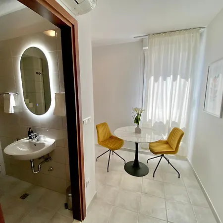 Apartament Center Gold With Private Garage